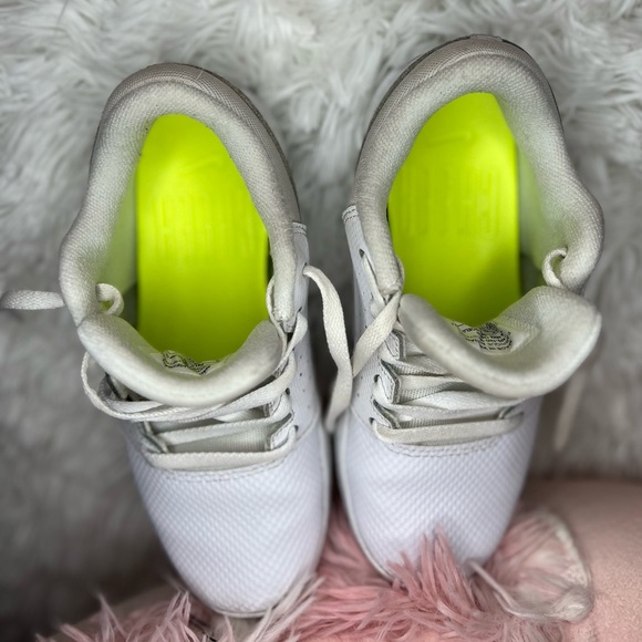 Nike Sideline Cheer Shoes in White Size 12C - Picture 4 of 6